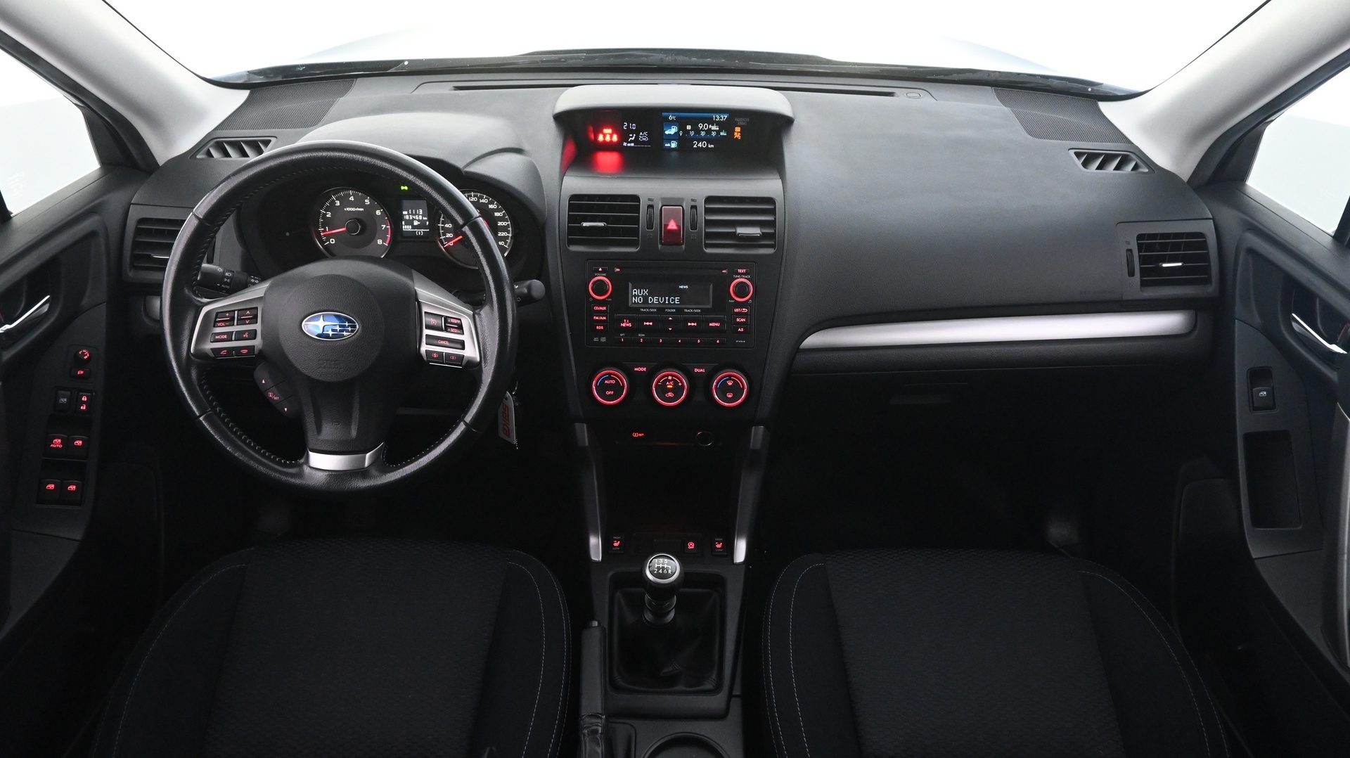 SUBARU Forester 2014