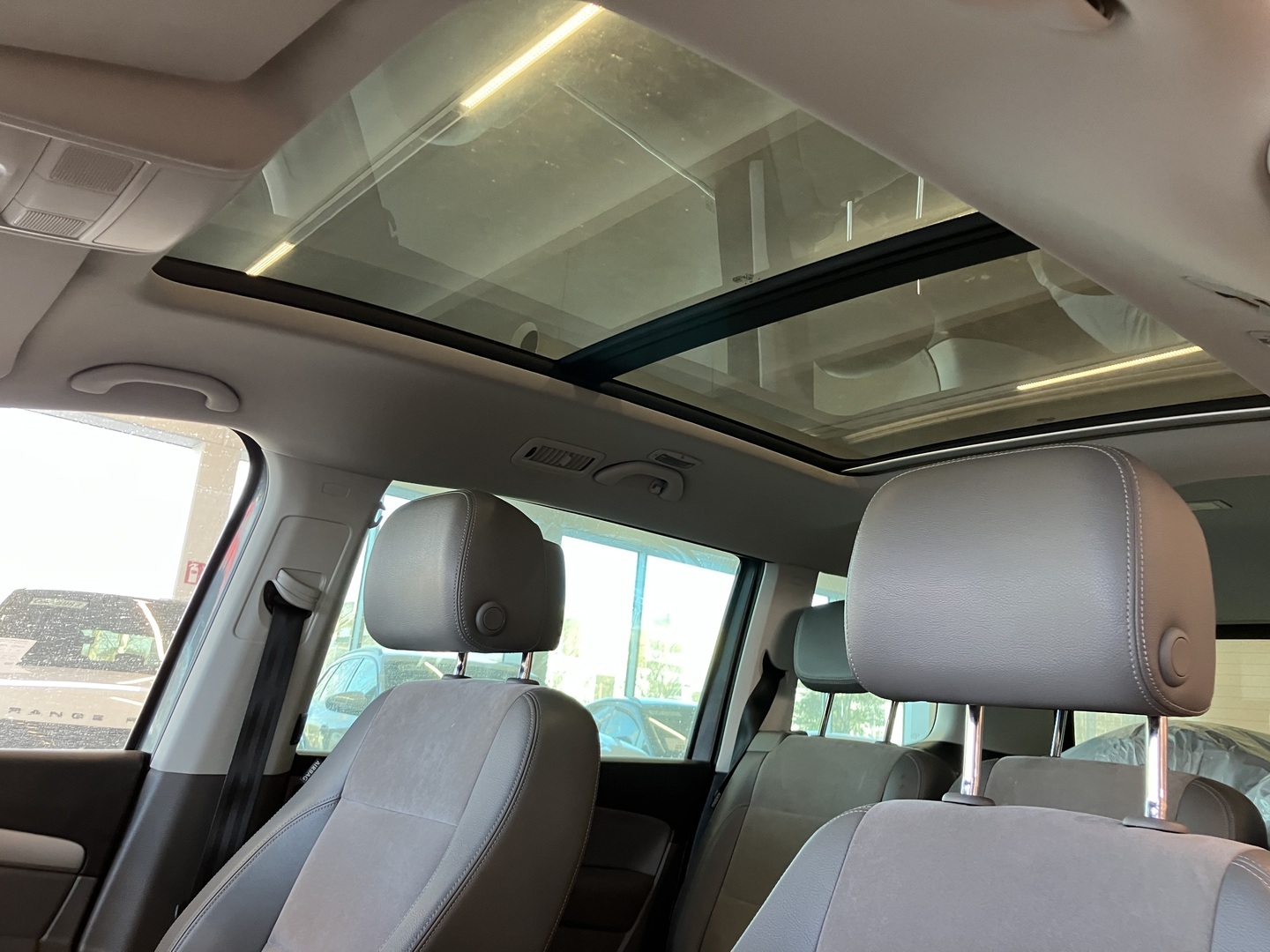 VOLKSWAGEN Sharan 2014