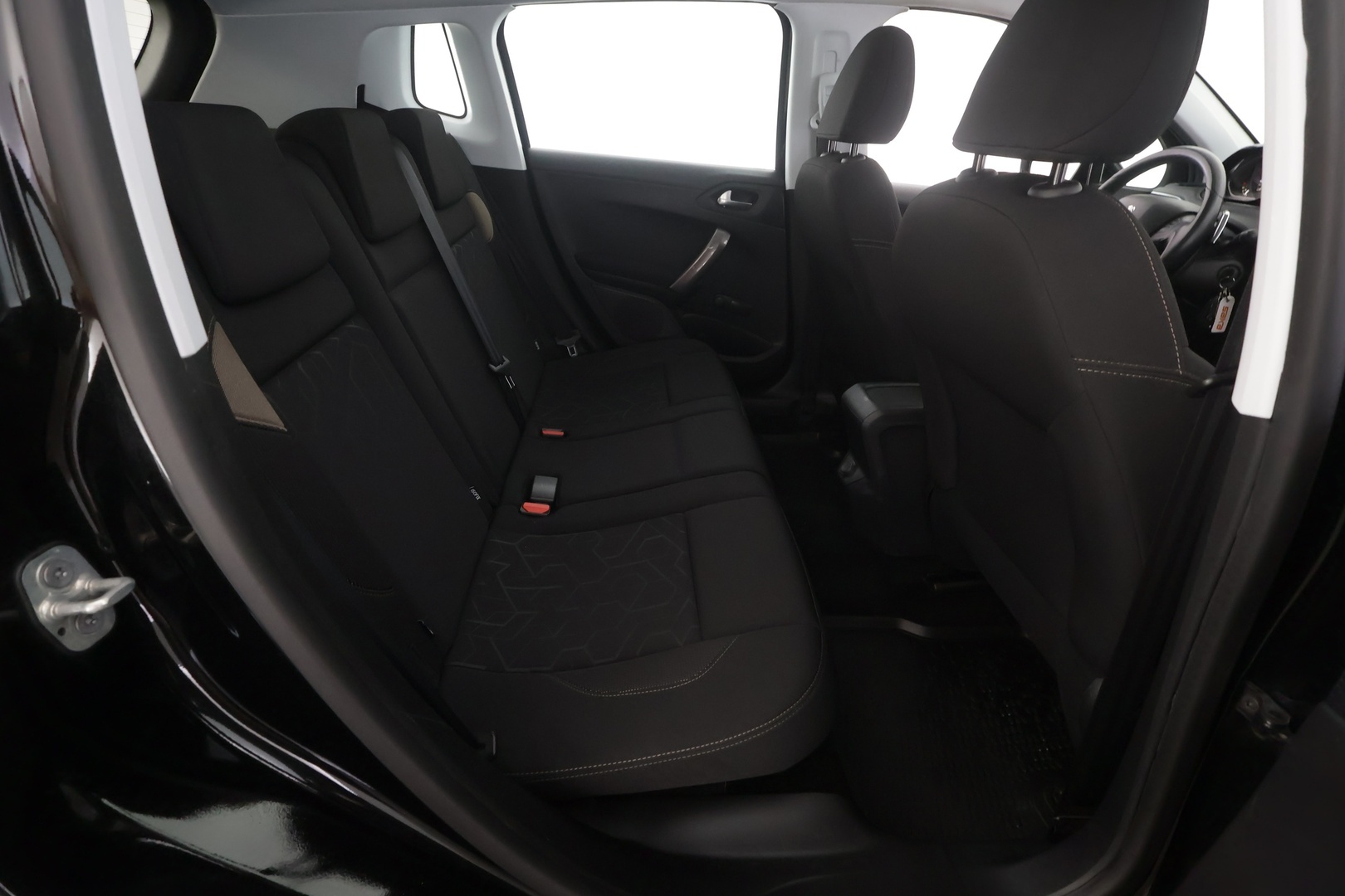 PEUGEOT 2008 2016