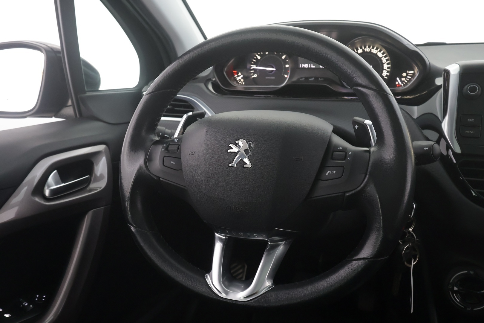 PEUGEOT 2008 2016