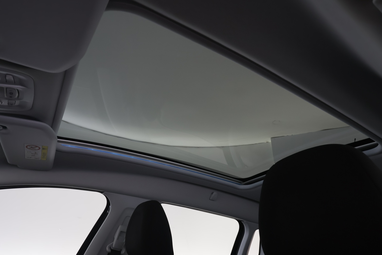 PEUGEOT 2008 2016