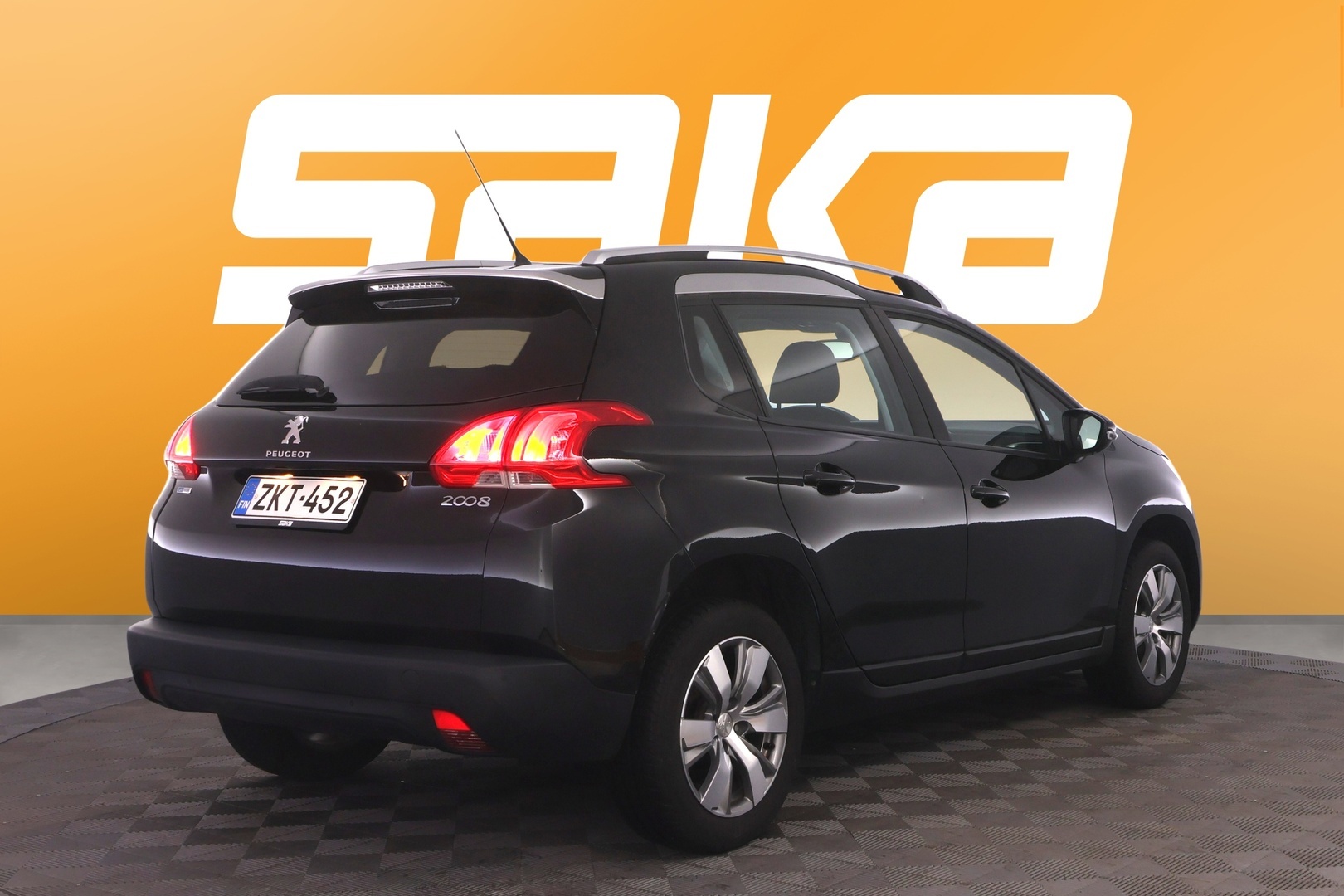 PEUGEOT 2008 2016