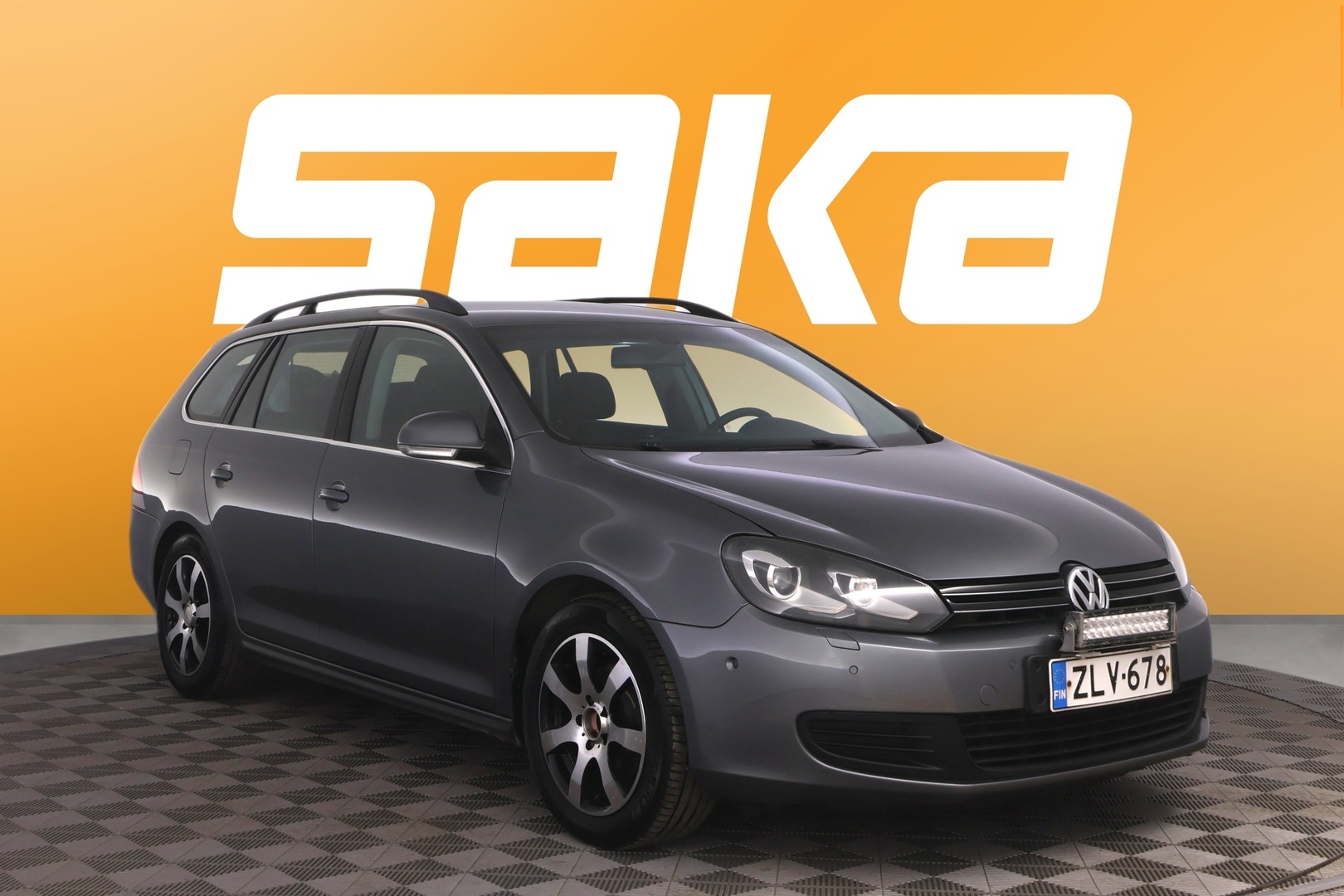 VOLKSWAGEN Golf 2010