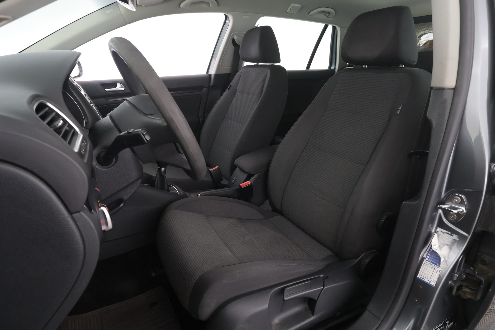 VOLKSWAGEN Golf 2010