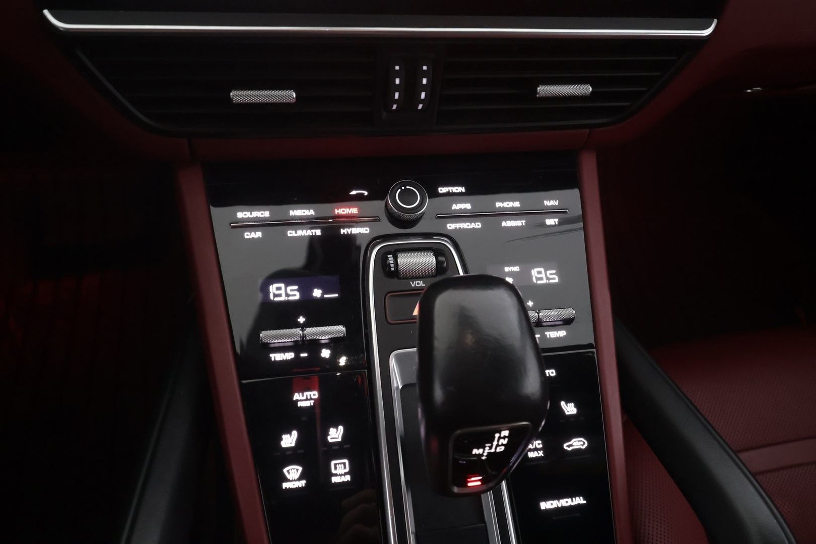 PORSCHE Cayenne 2019