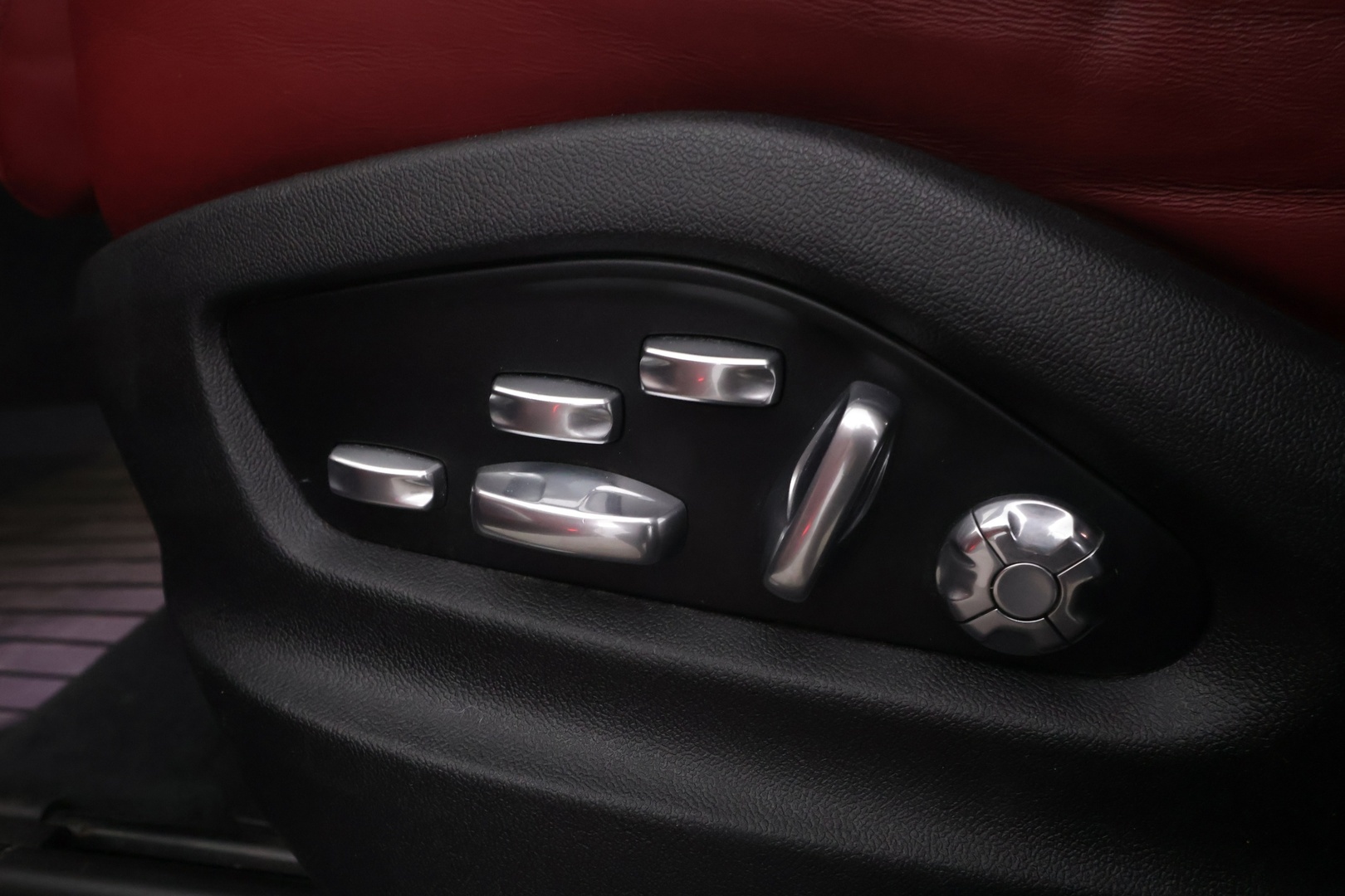 PORSCHE Cayenne 2019