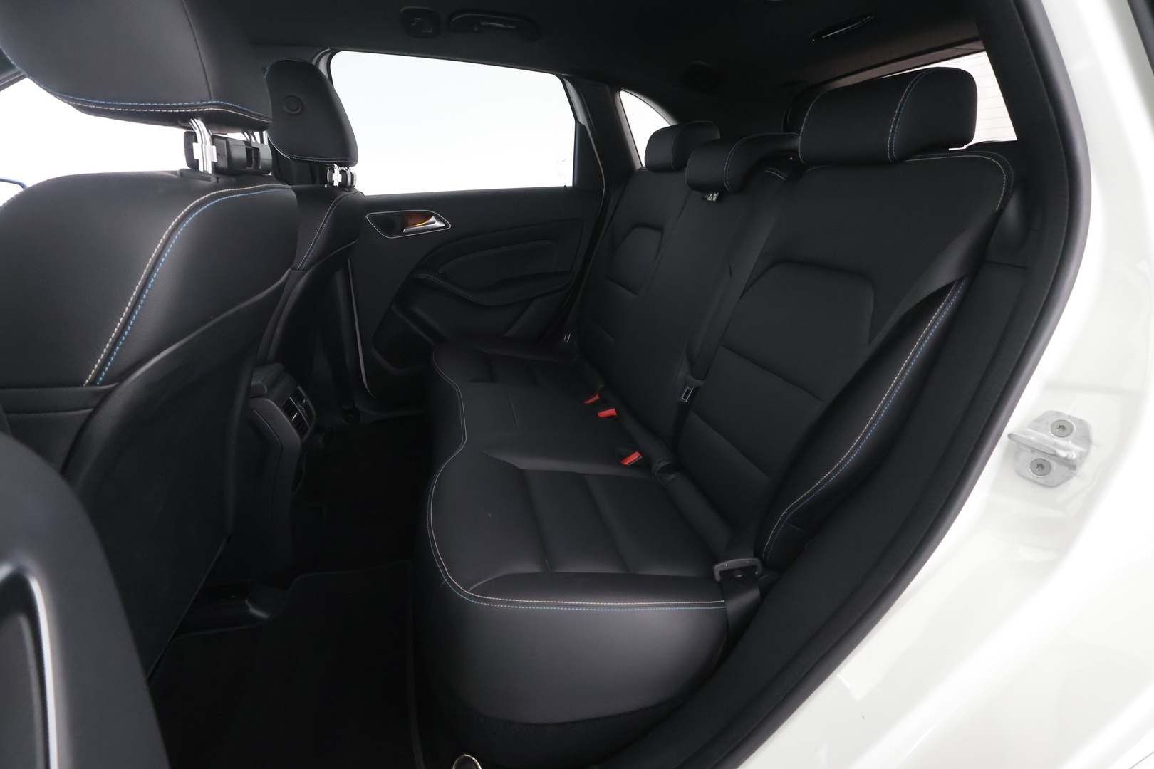 MERCEDES-BENZ B 2017