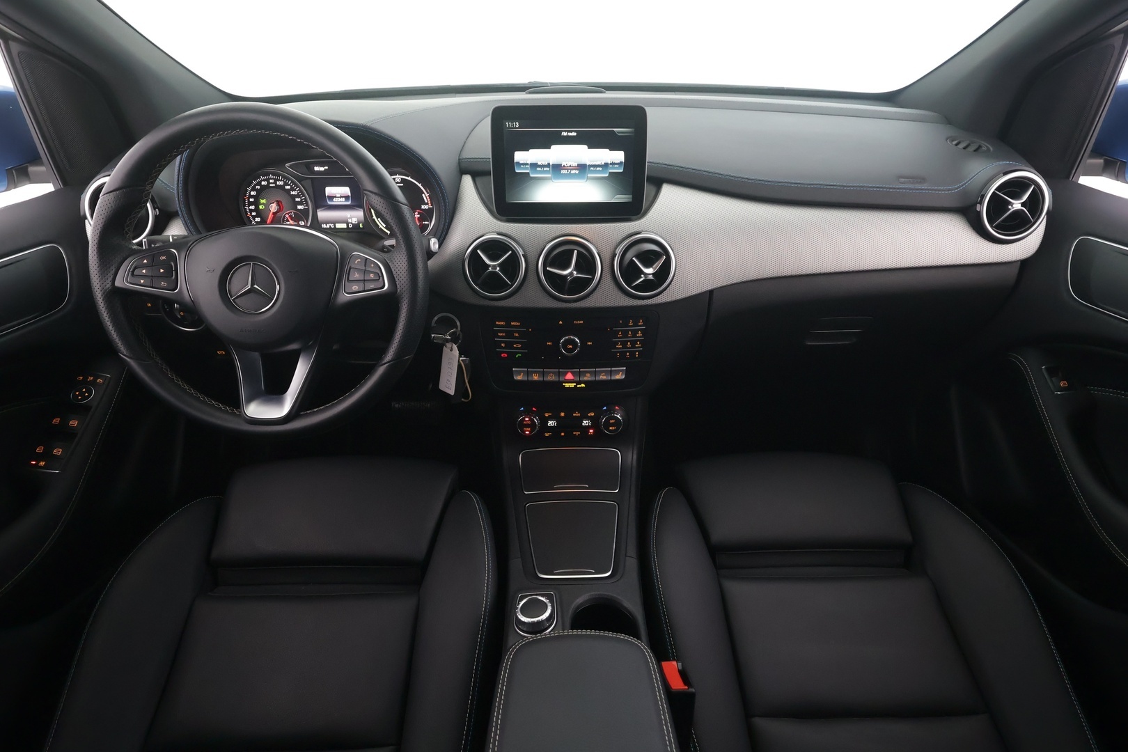 MERCEDES-BENZ B 2017