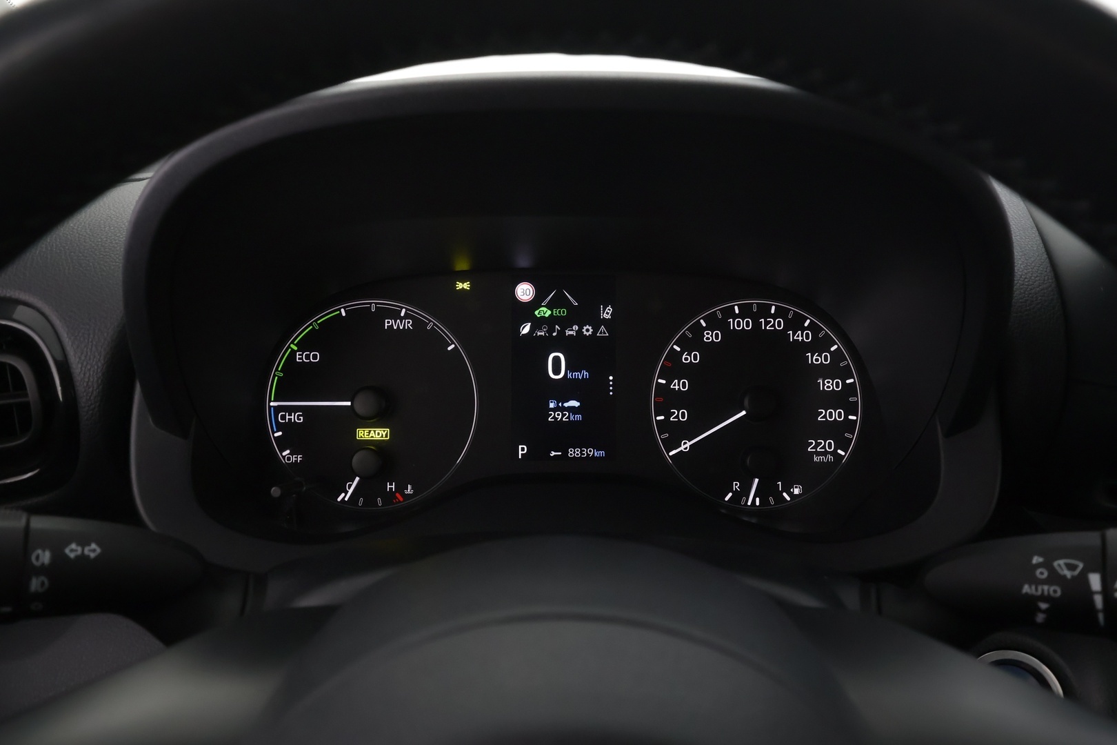 TOYOTA Yaris 2021