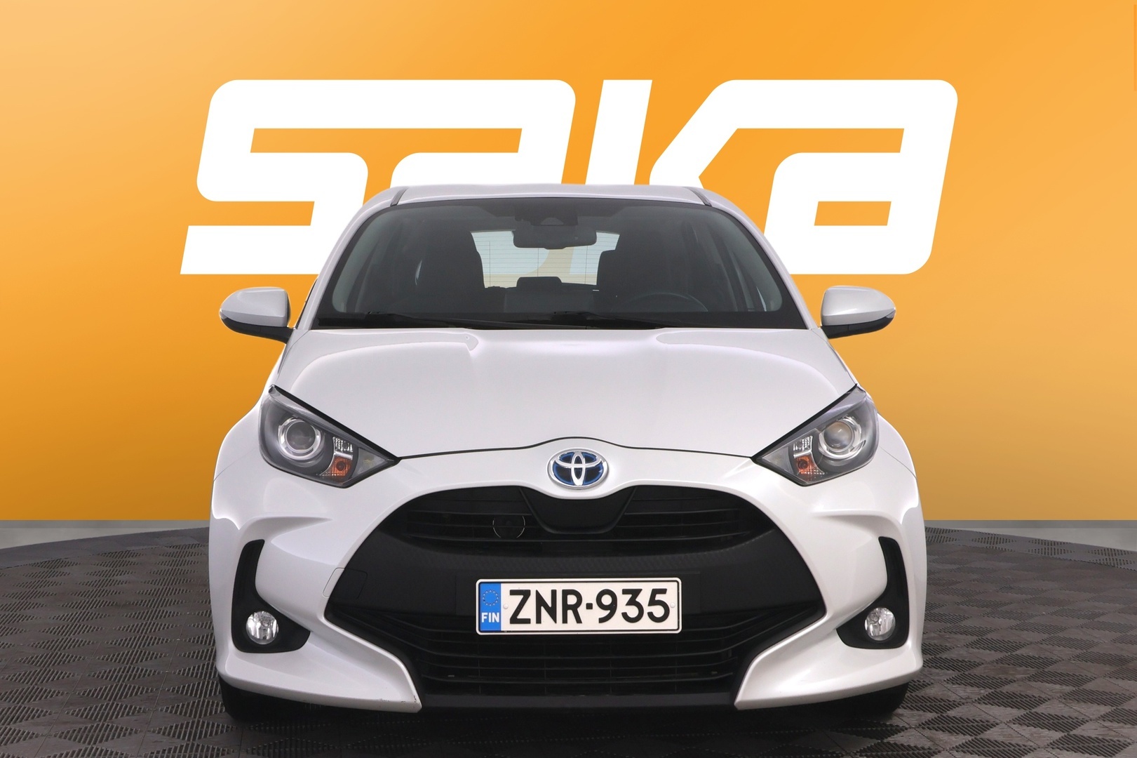 TOYOTA Yaris 2021