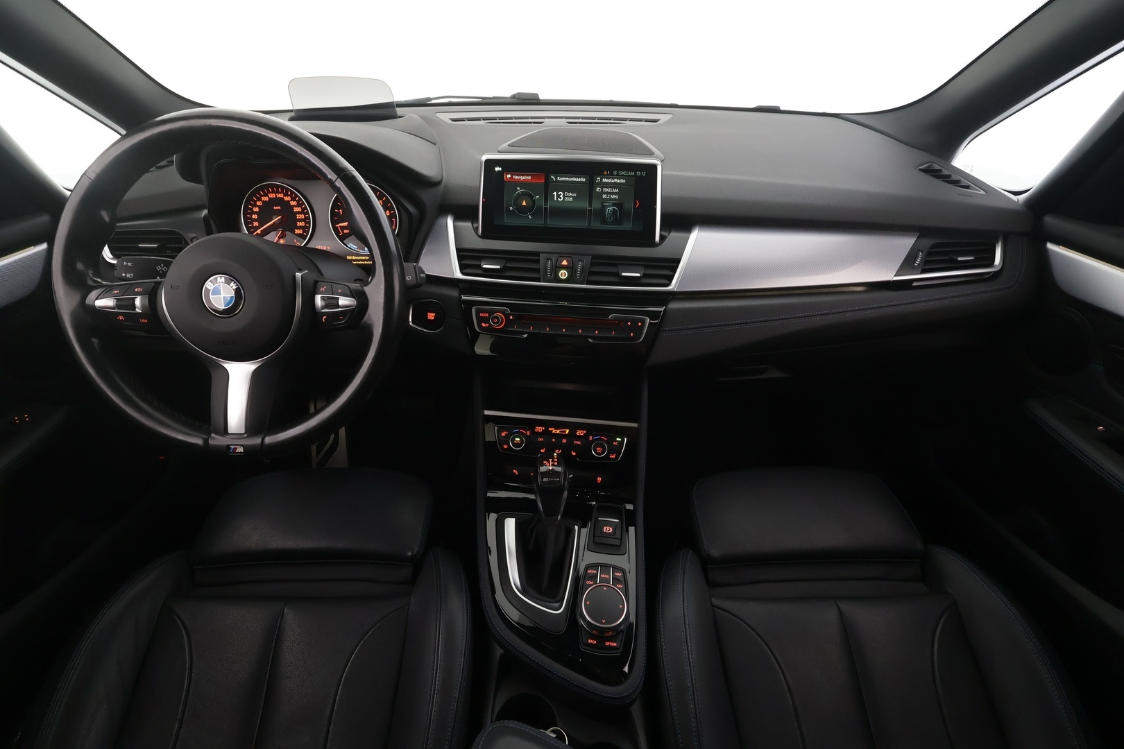 BMW 225 2018