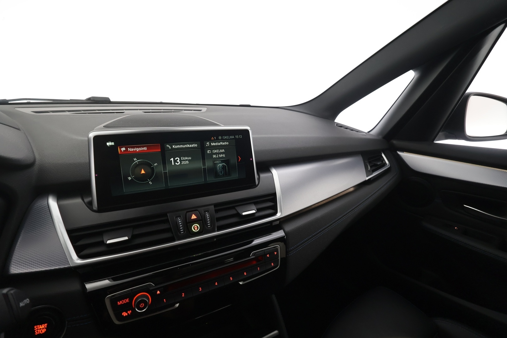 BMW 225 2018