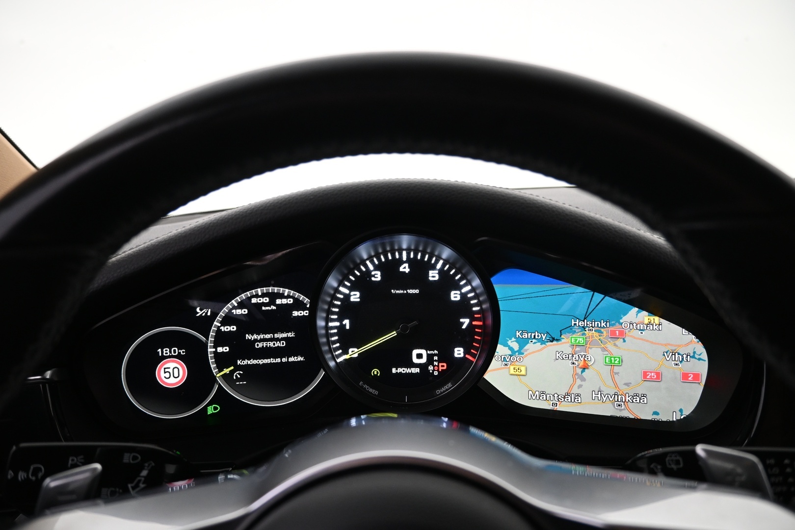 PORSCHE Panamera 2018