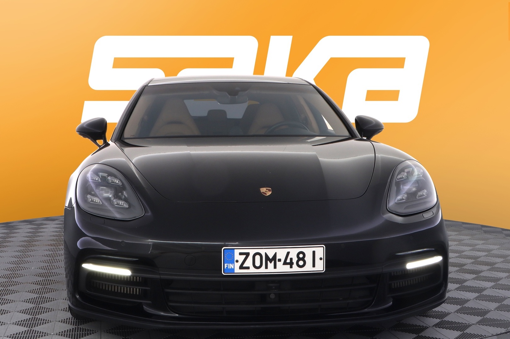 PORSCHE Panamera 2018