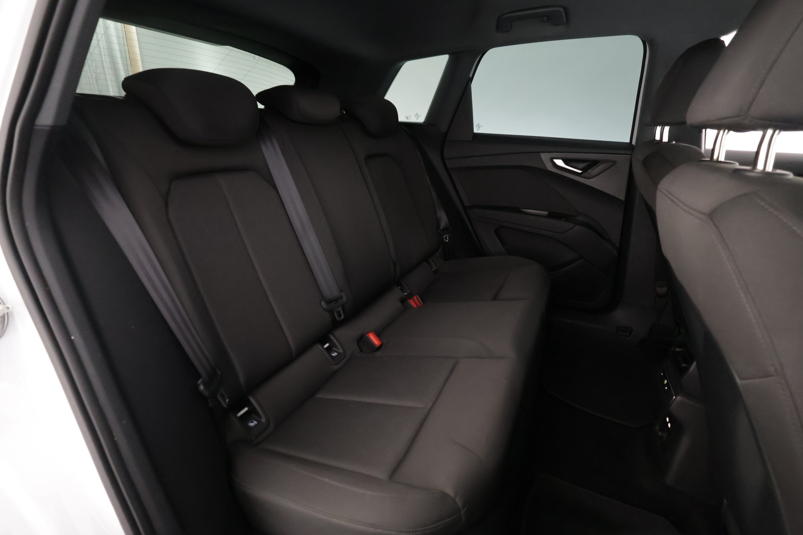 AUDI Q4 e-tron 2023