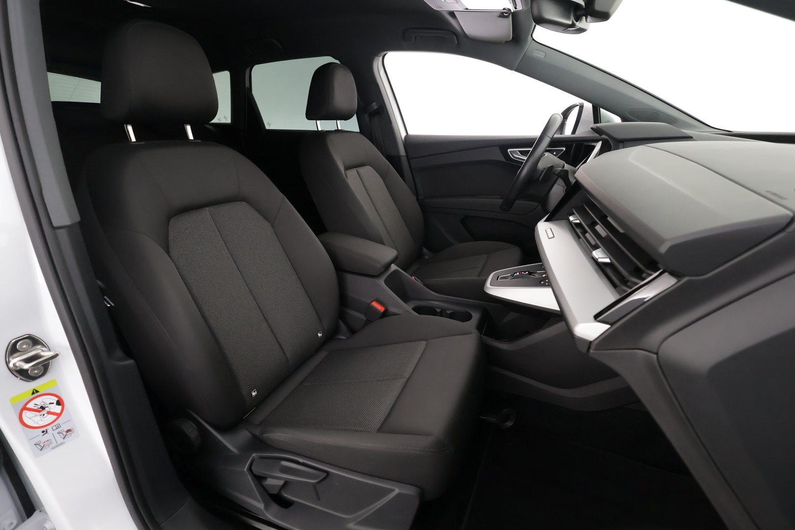 AUDI Q4 e-tron 2023