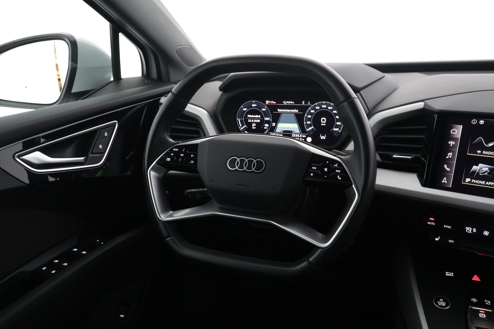 AUDI Q4 e-tron 2023