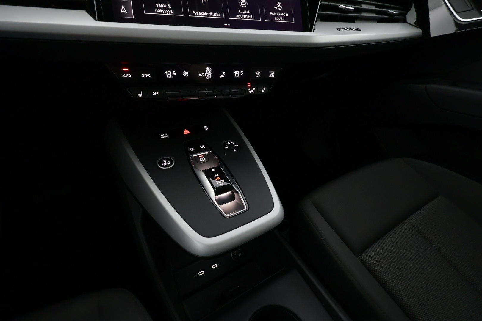 AUDI Q4 e-tron 2023