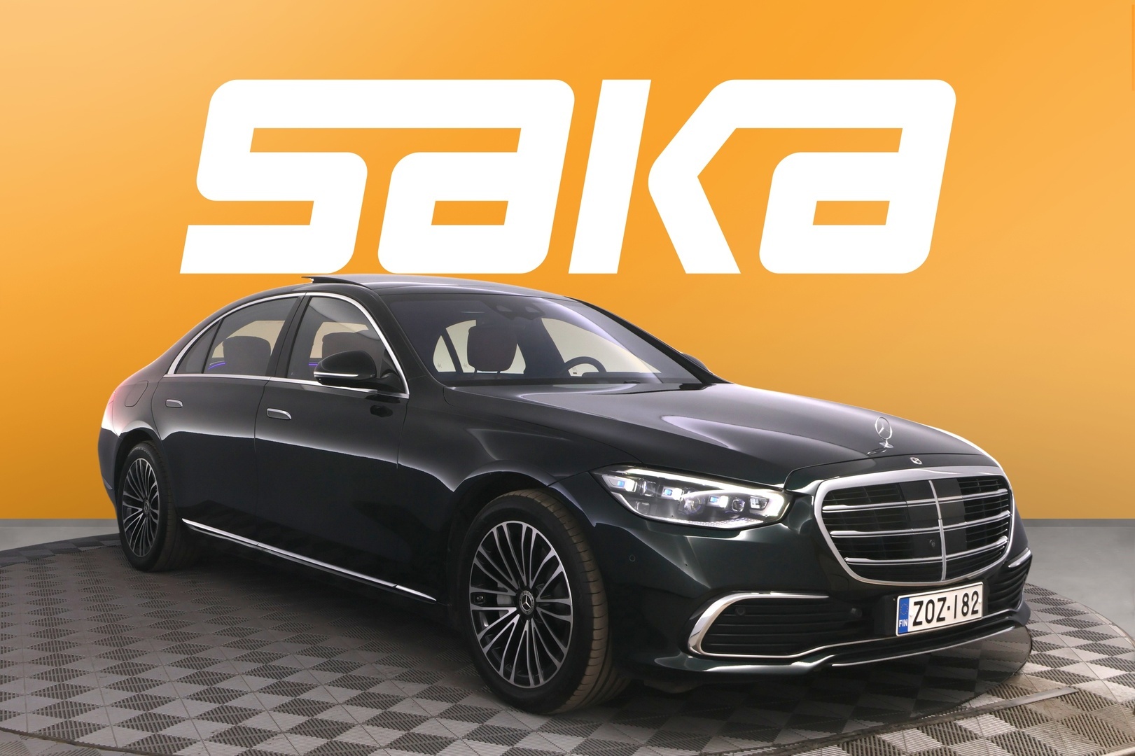 MERCEDES-BENZ S 2022