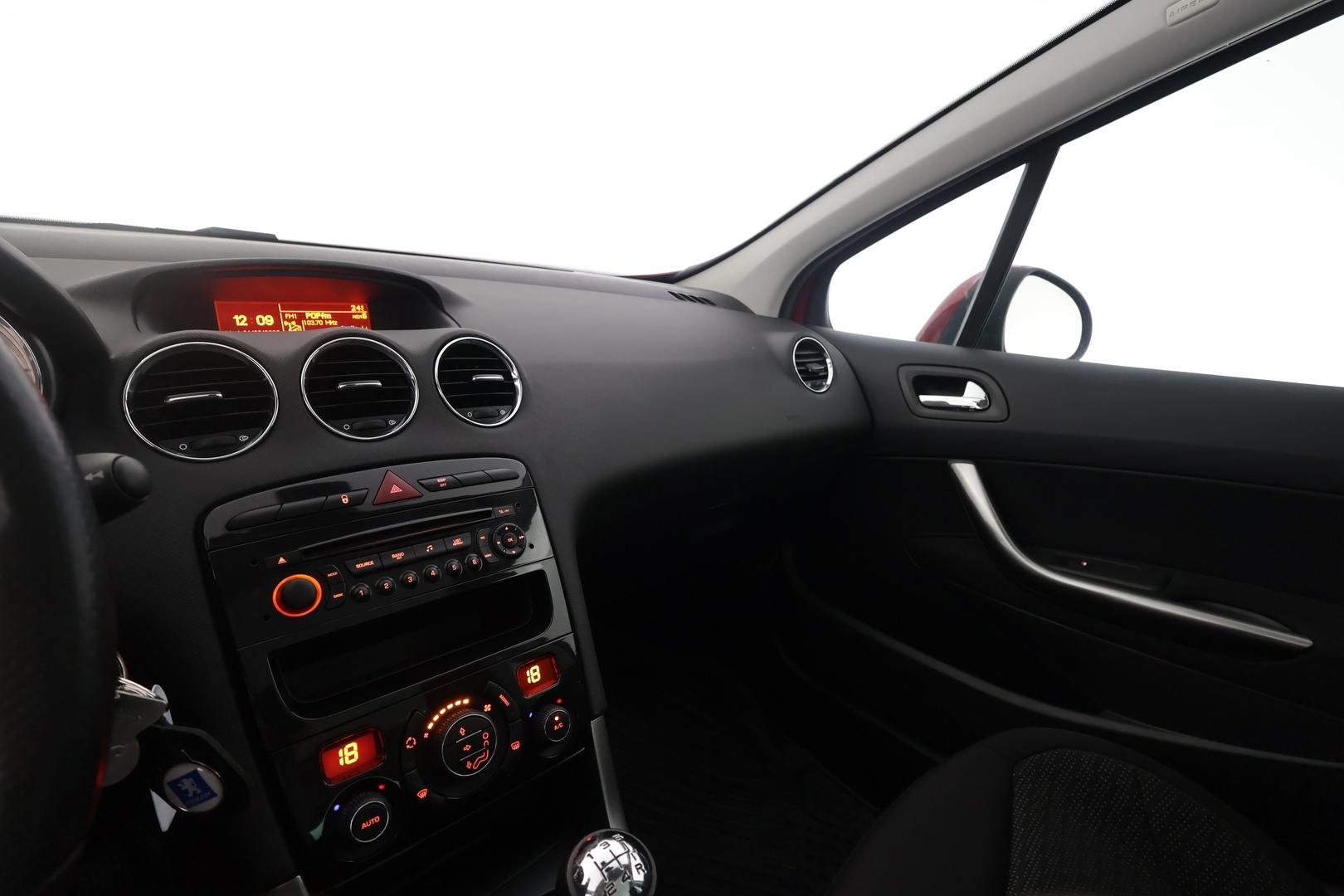 PEUGEOT 308 2012