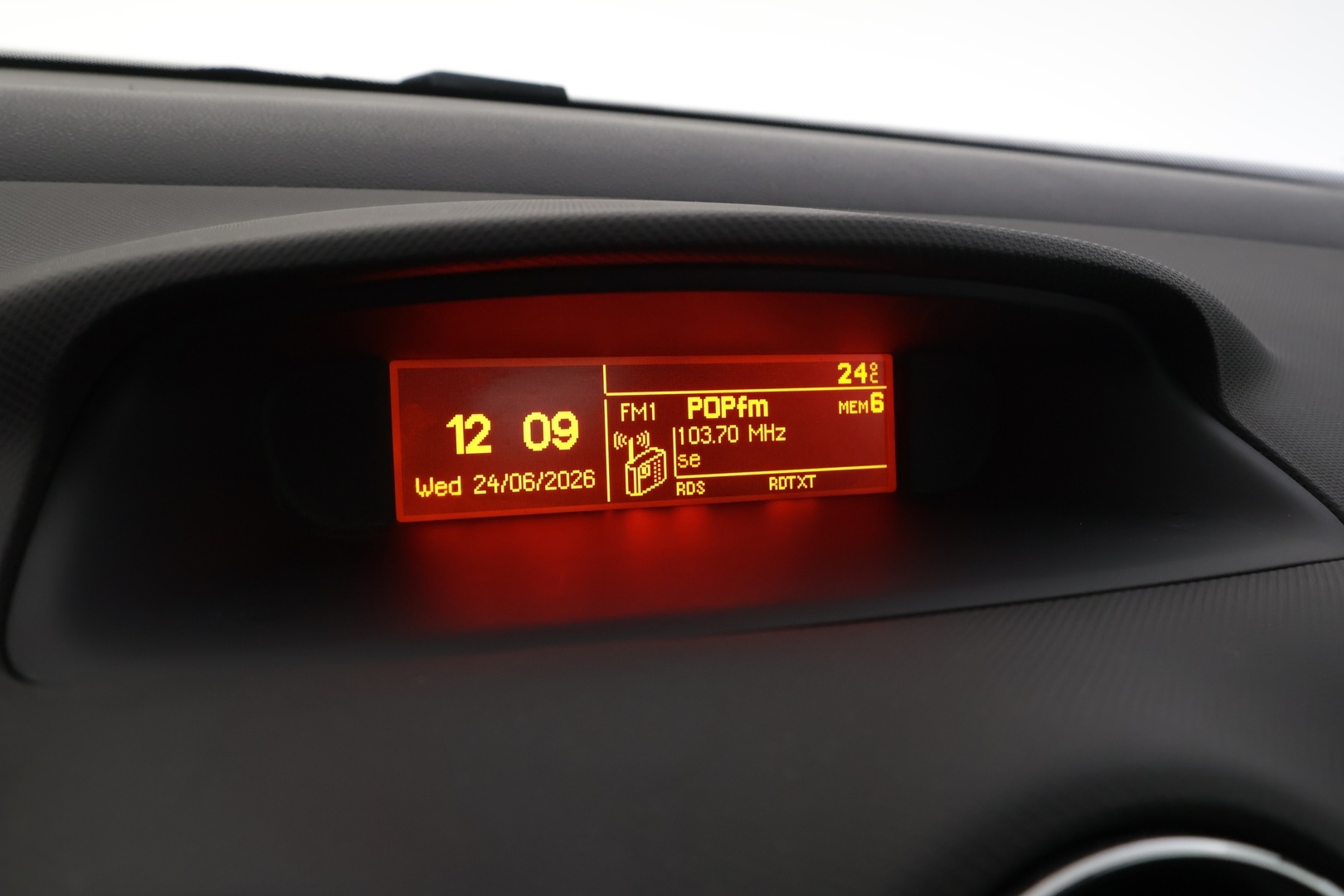PEUGEOT 308 2012