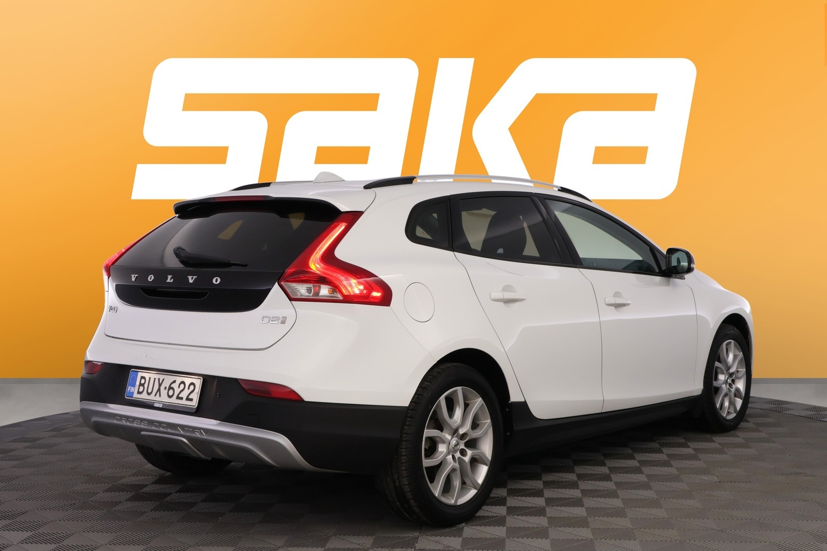 VOLVO V40 Cross Country 2018