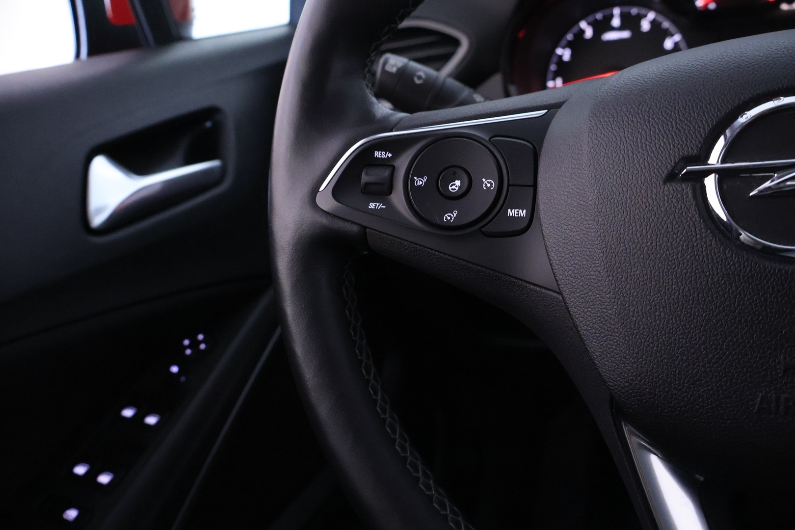 OPEL Crossland X 2018