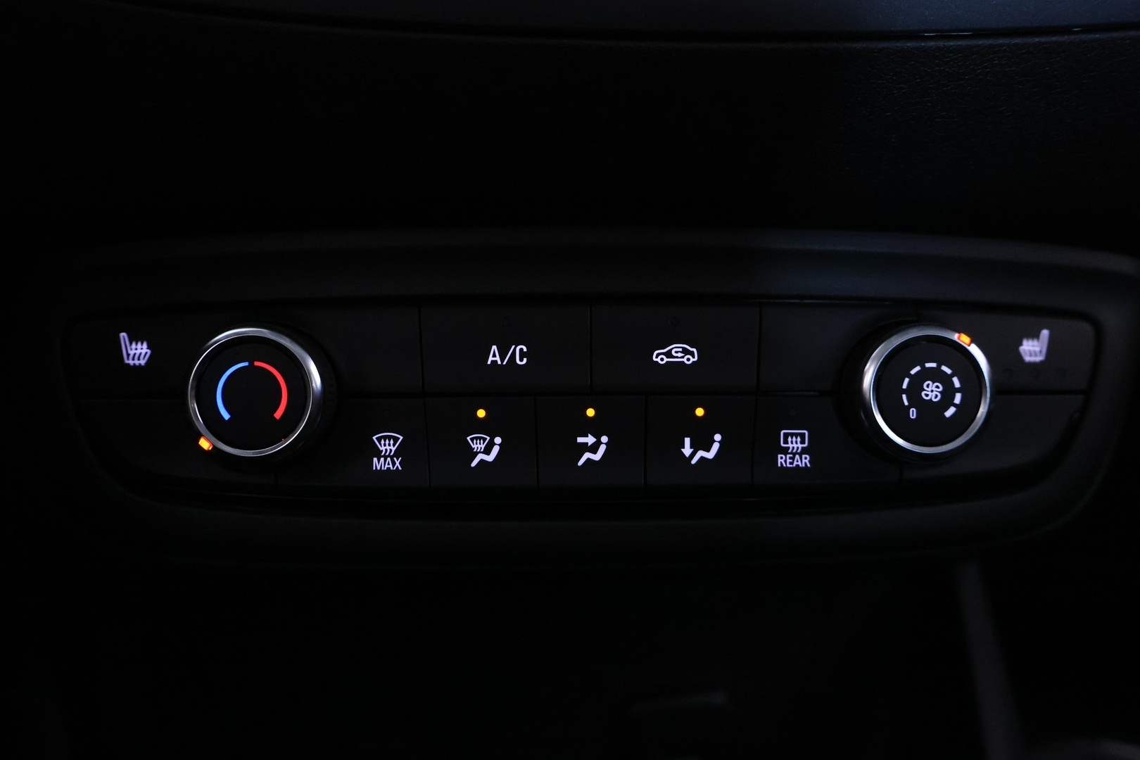 OPEL Crossland X 2018