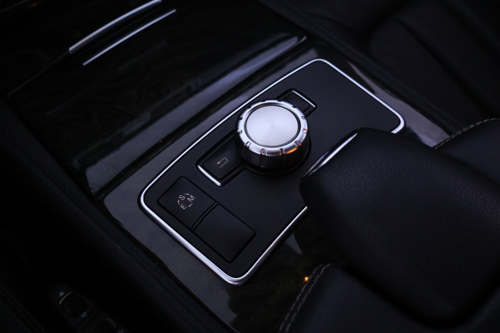 MERCEDES-BENZ CLS 2013
