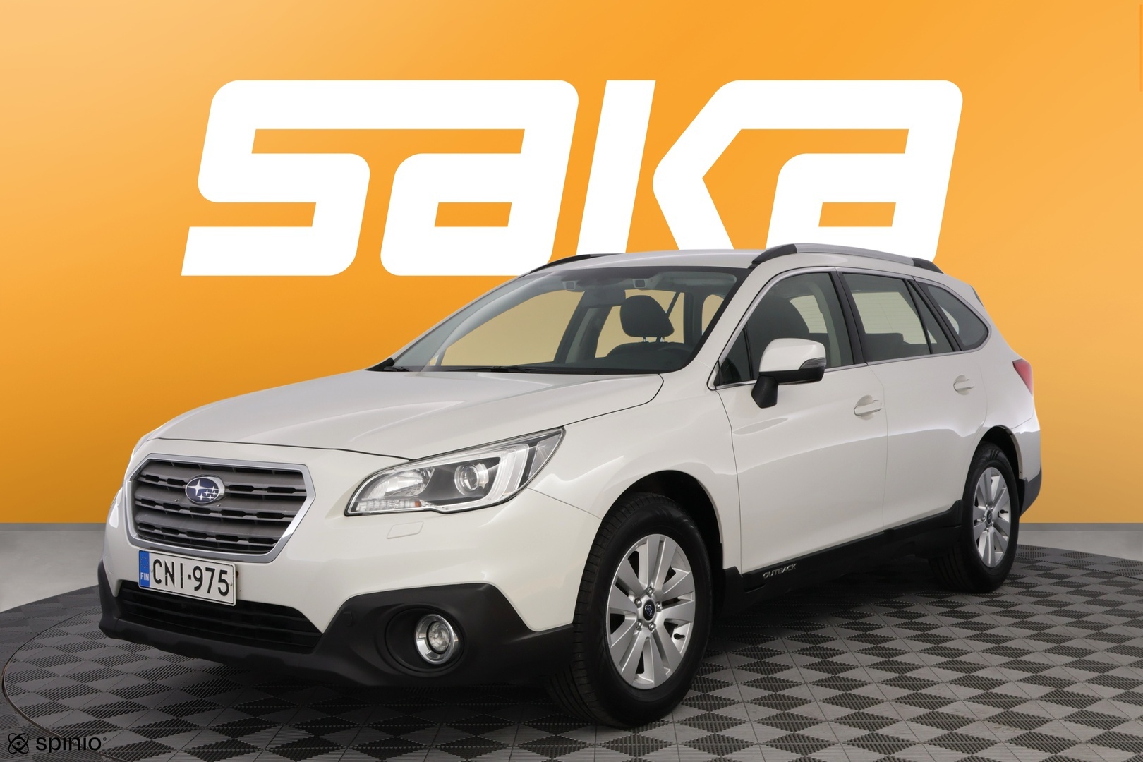 SUBARU Outback 2015