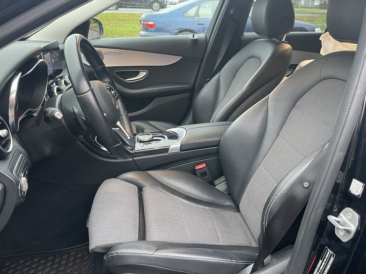 MERCEDES-BENZ C 2020