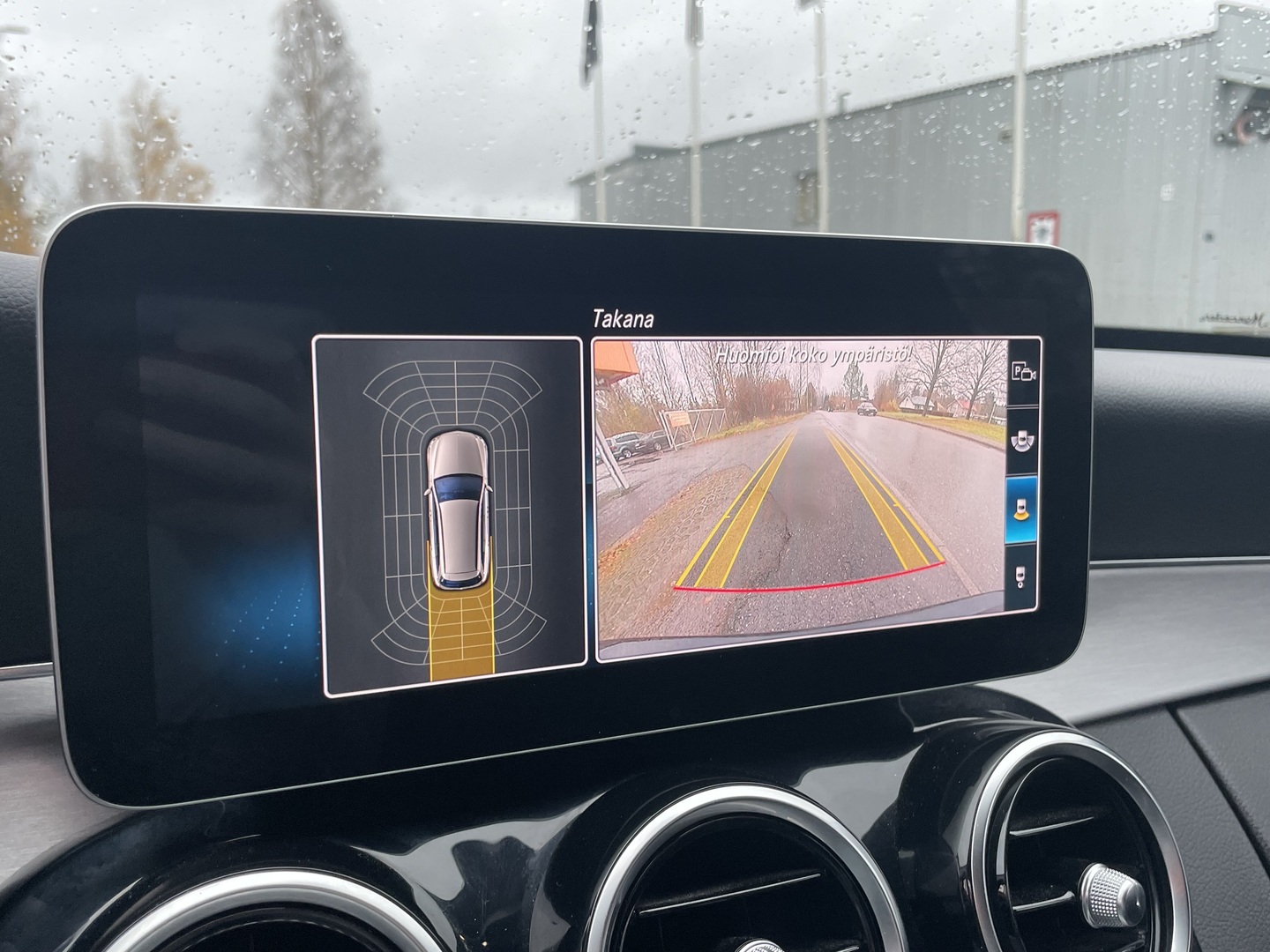 MERCEDES-BENZ C 2020