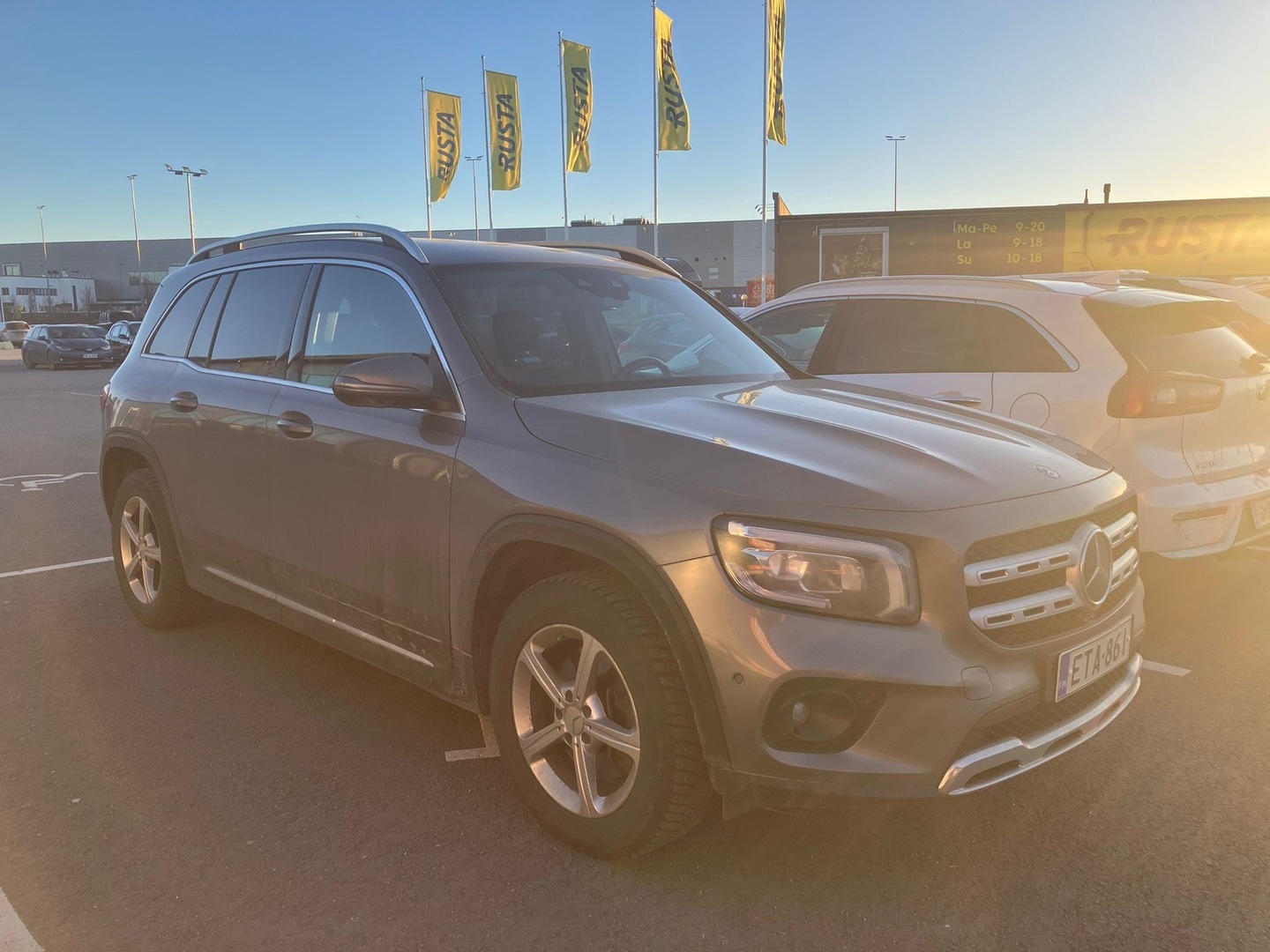 MERCEDES-BENZ GLB 2021