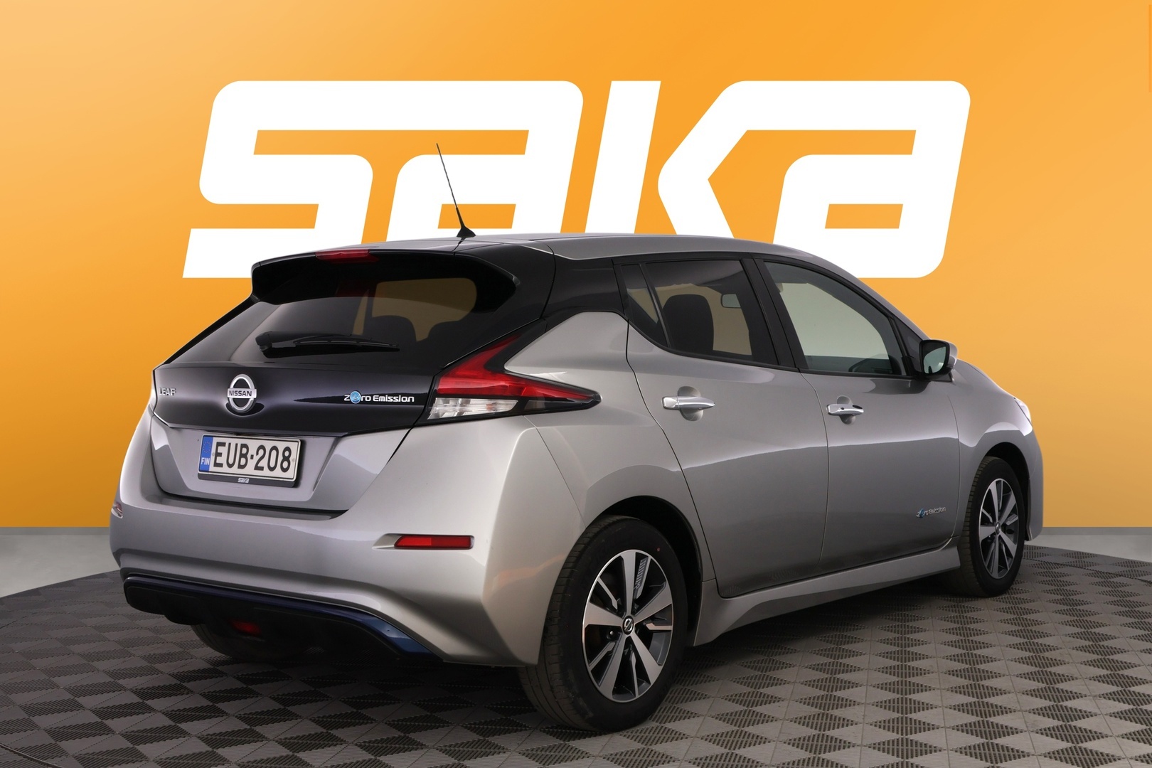 NISSAN Leaf 2020