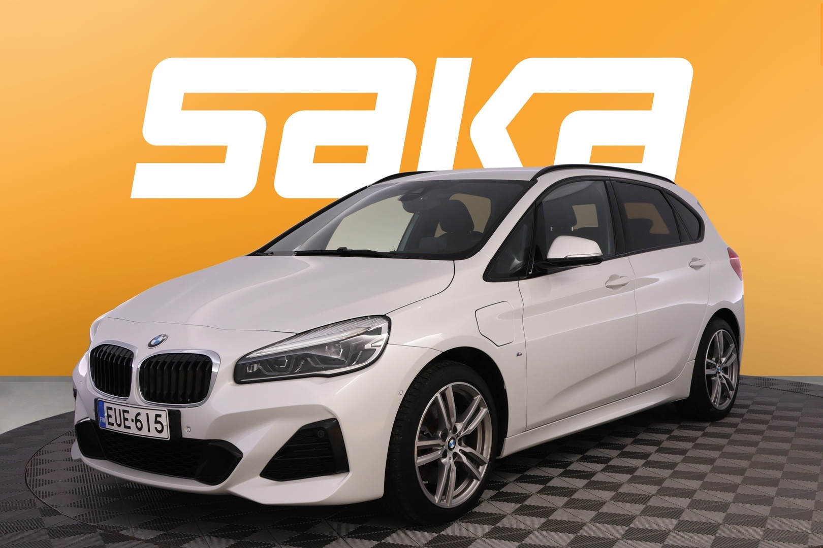 BMW 225 2019