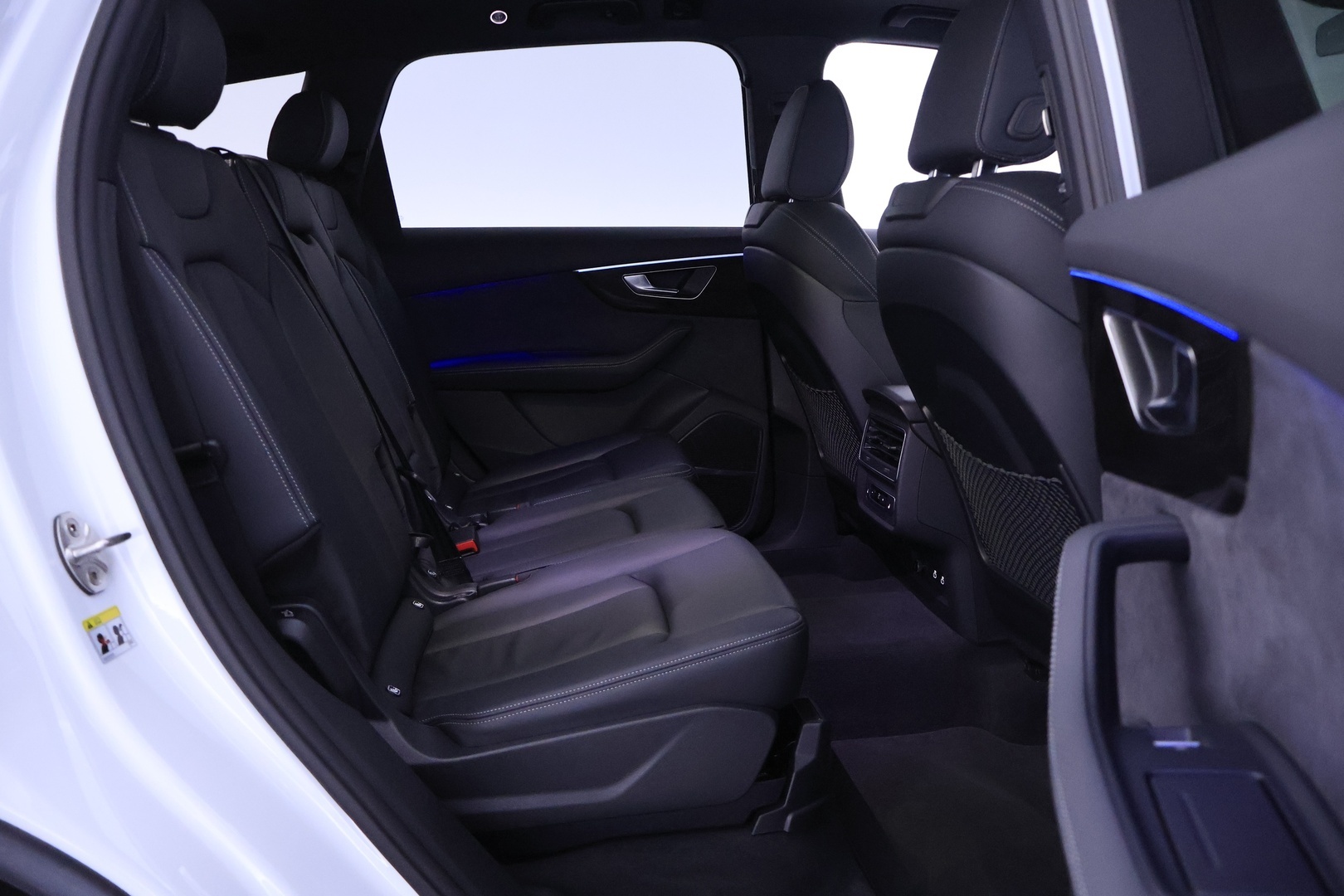 AUDI Q7 2025