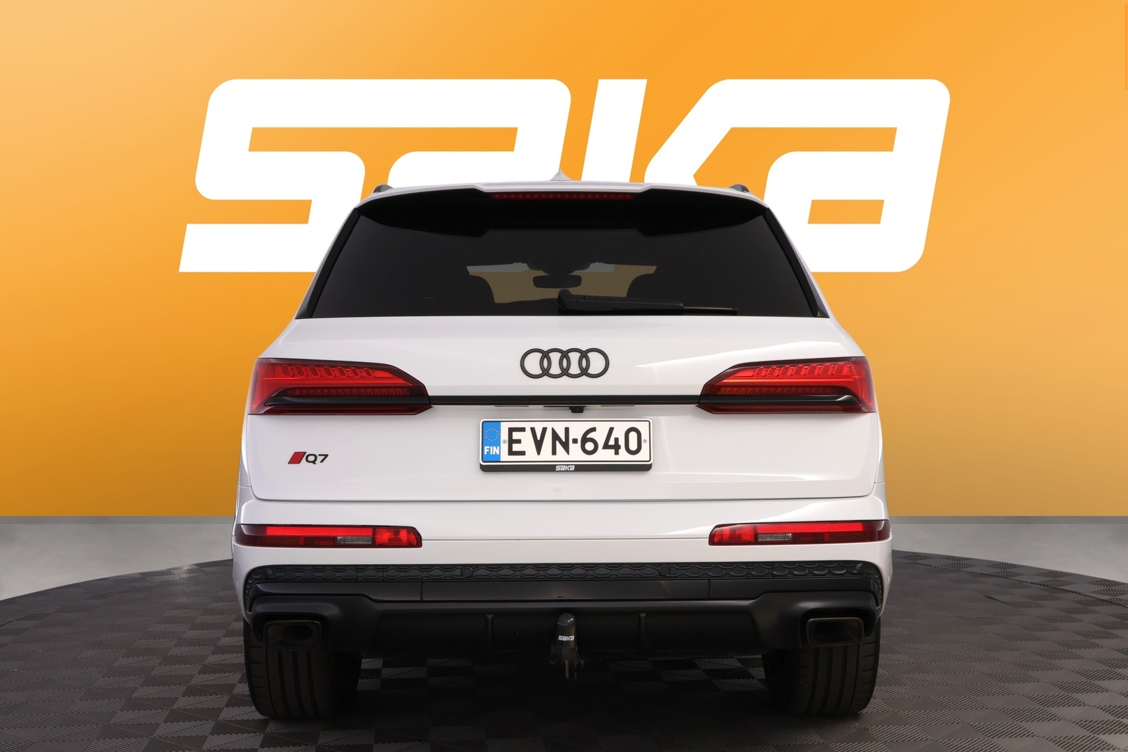 AUDI Q7 2025