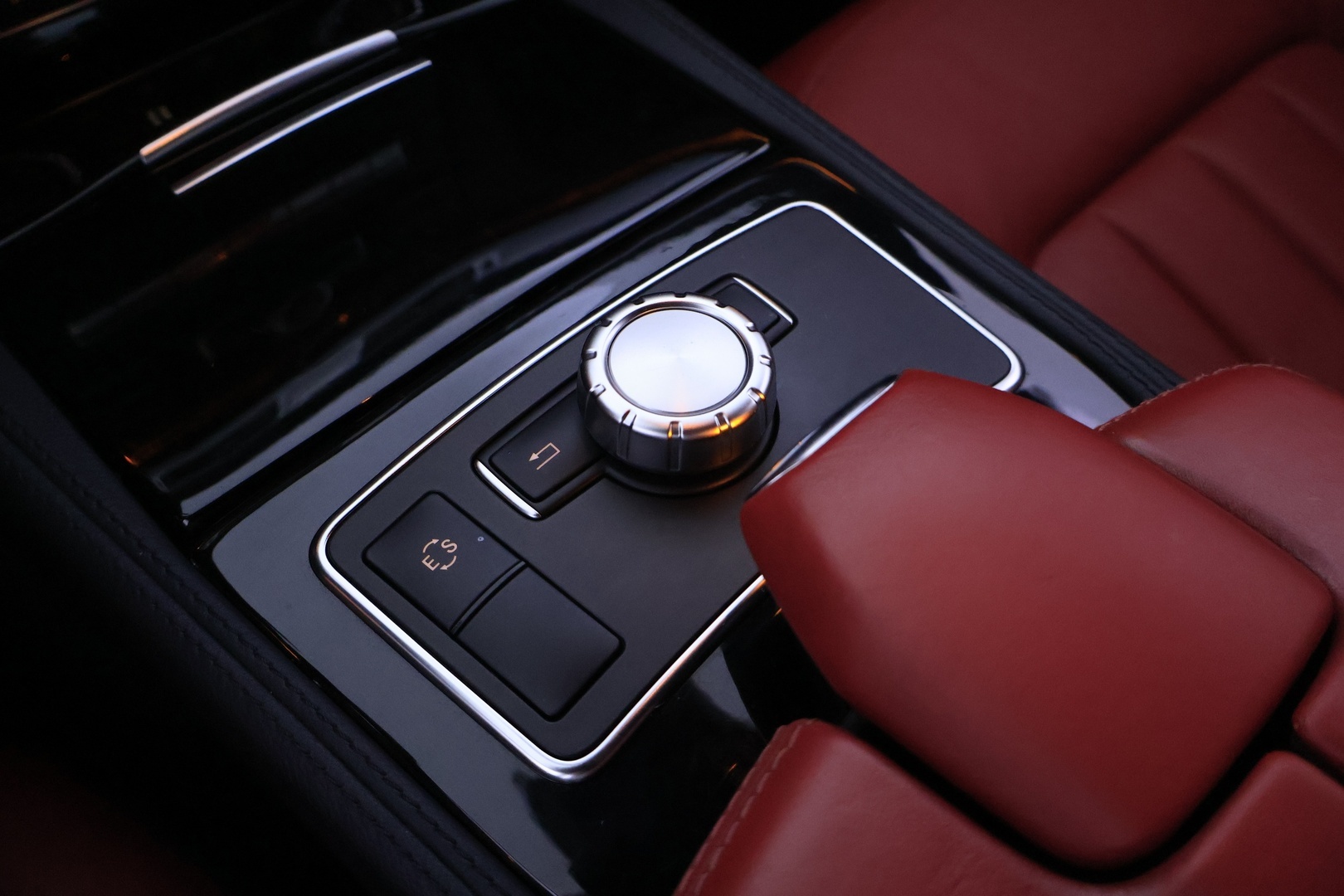 MERCEDES-BENZ CLS 2012