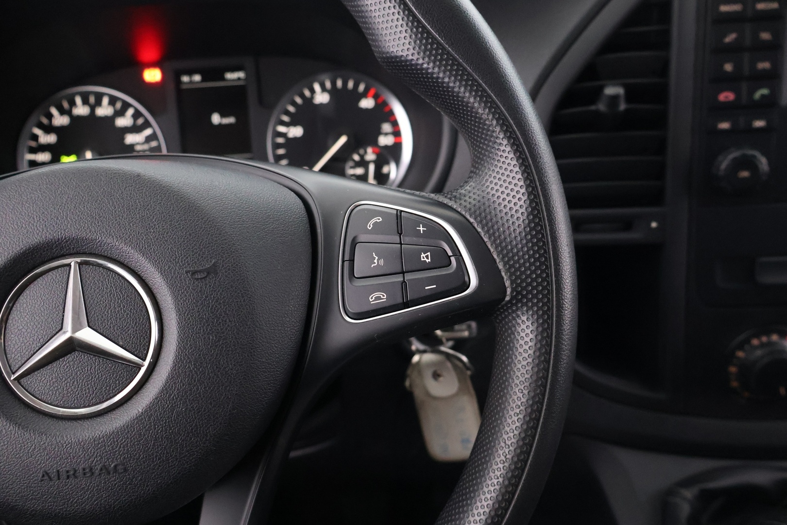 MERCEDES-BENZ Vito 2017