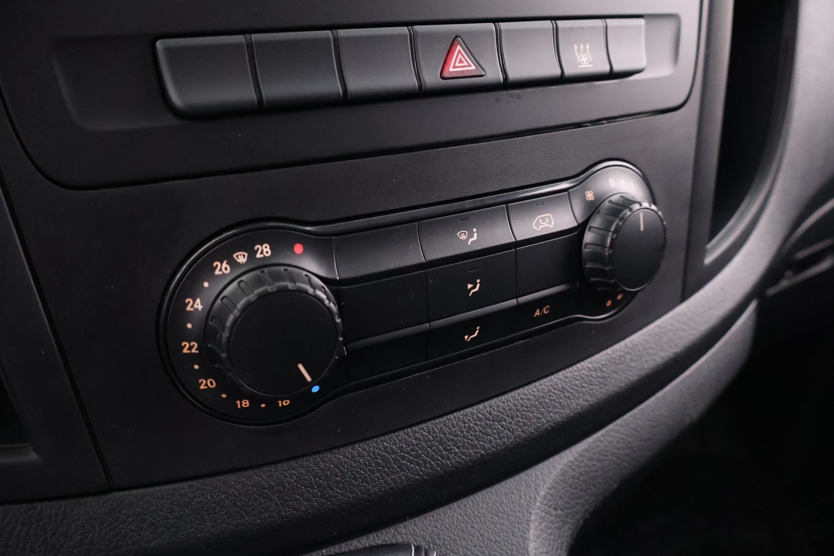 MERCEDES-BENZ Vito 2017