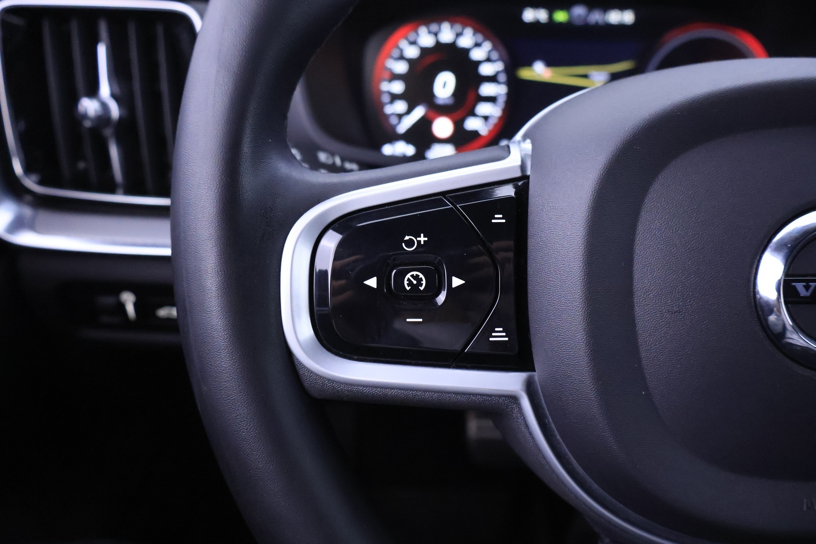VOLVO V60 2022