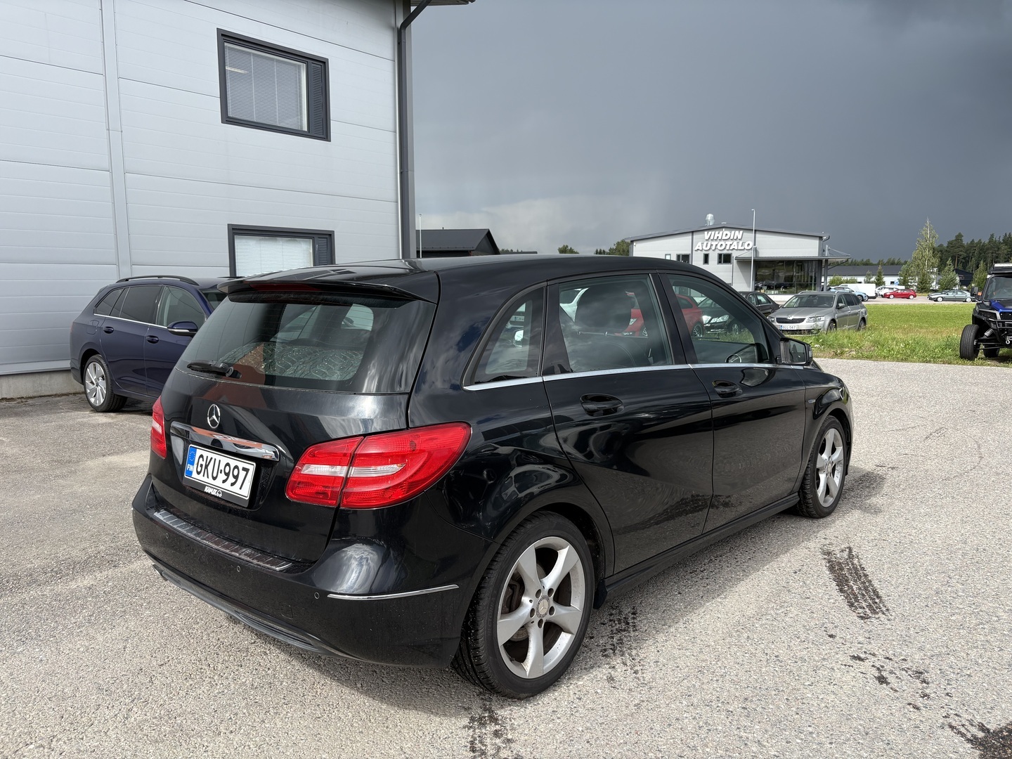 MERCEDES-BENZ B 2012