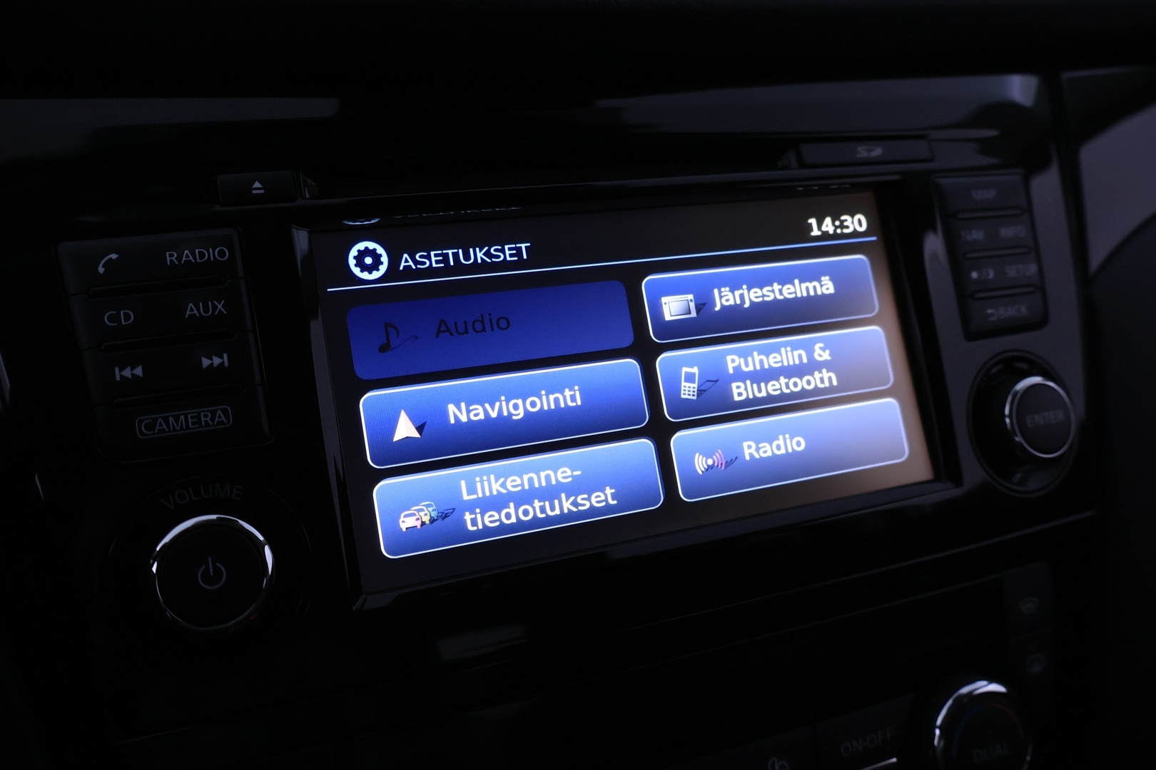 NISSAN Qashqai 2016