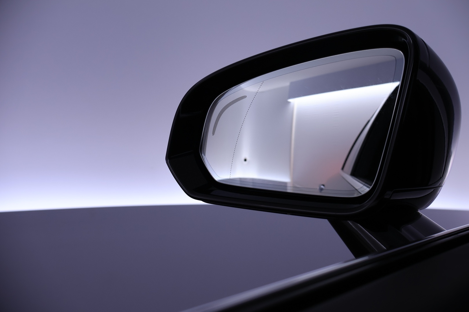 VOLVO V90 2021