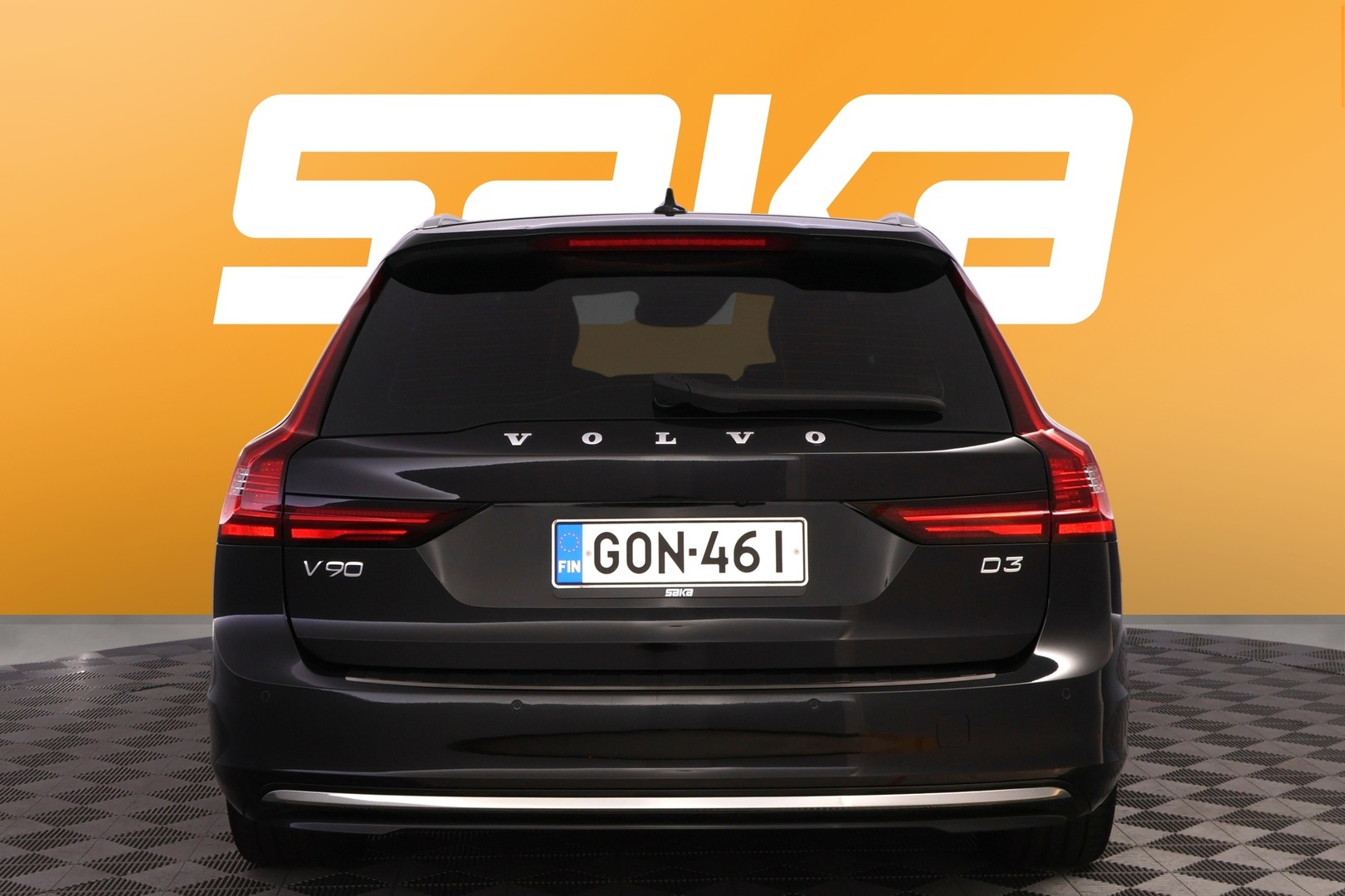 VOLVO V90 2021