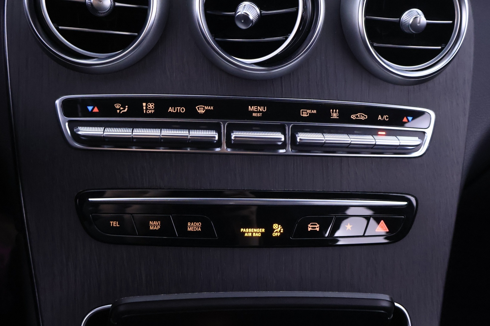 MERCEDES-BENZ GLC 2022