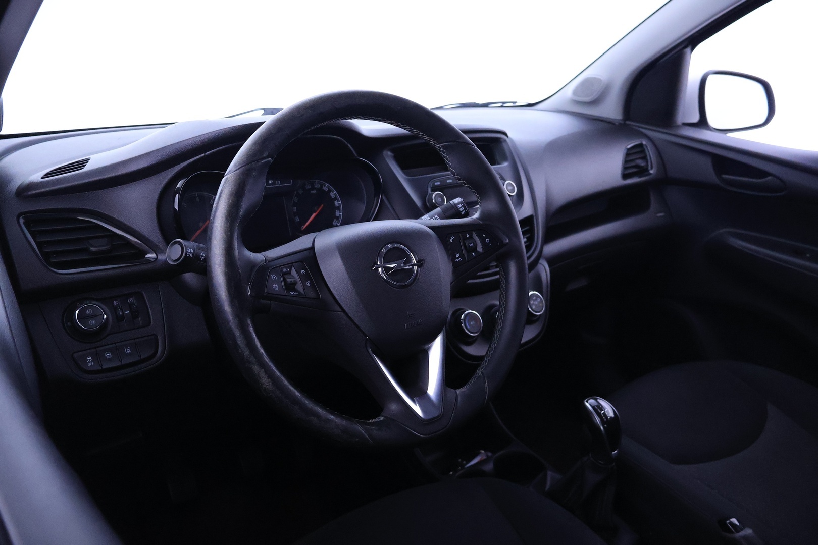 OPEL Karl 2016