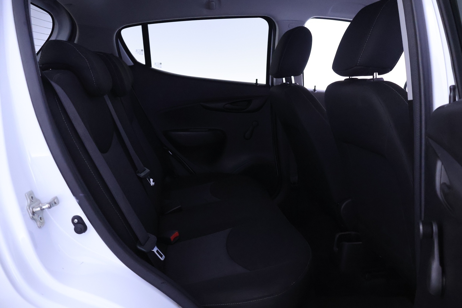 OPEL Karl 2016