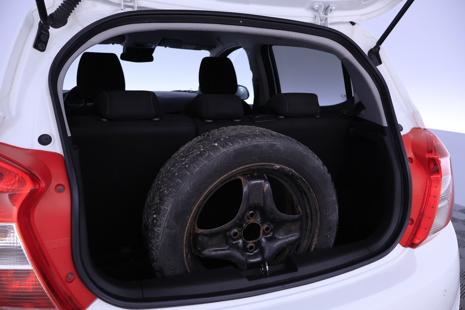 OPEL Karl 2016