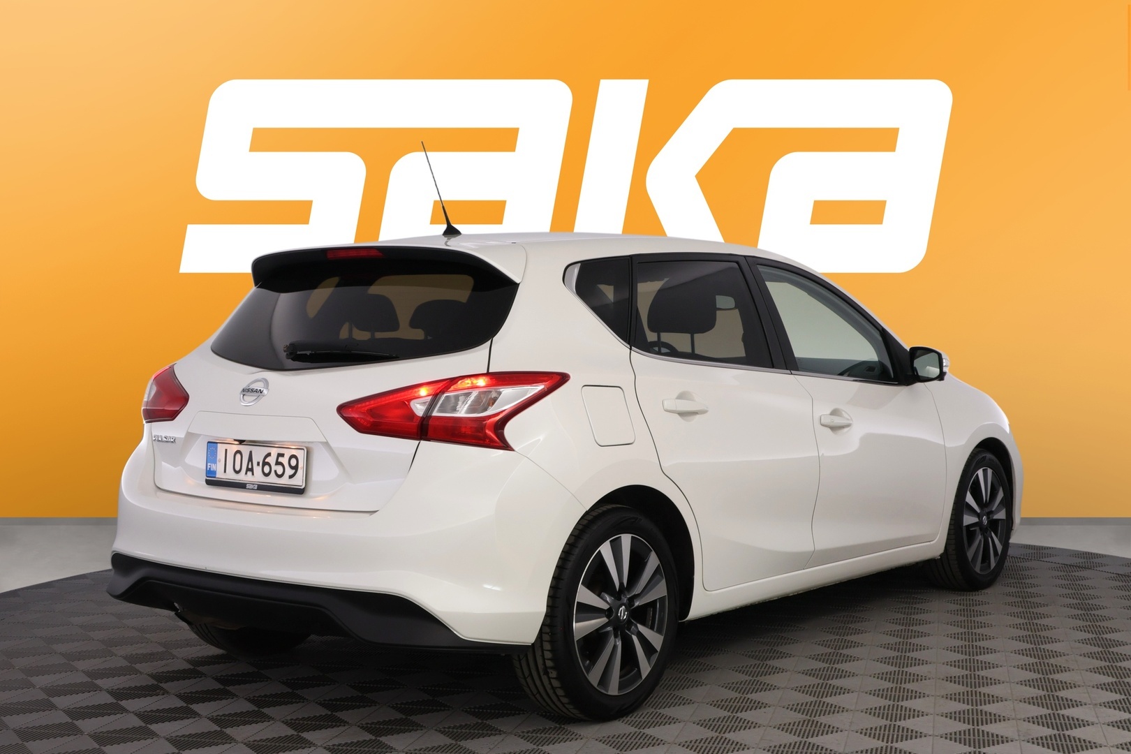 NISSAN Pulsar 2018